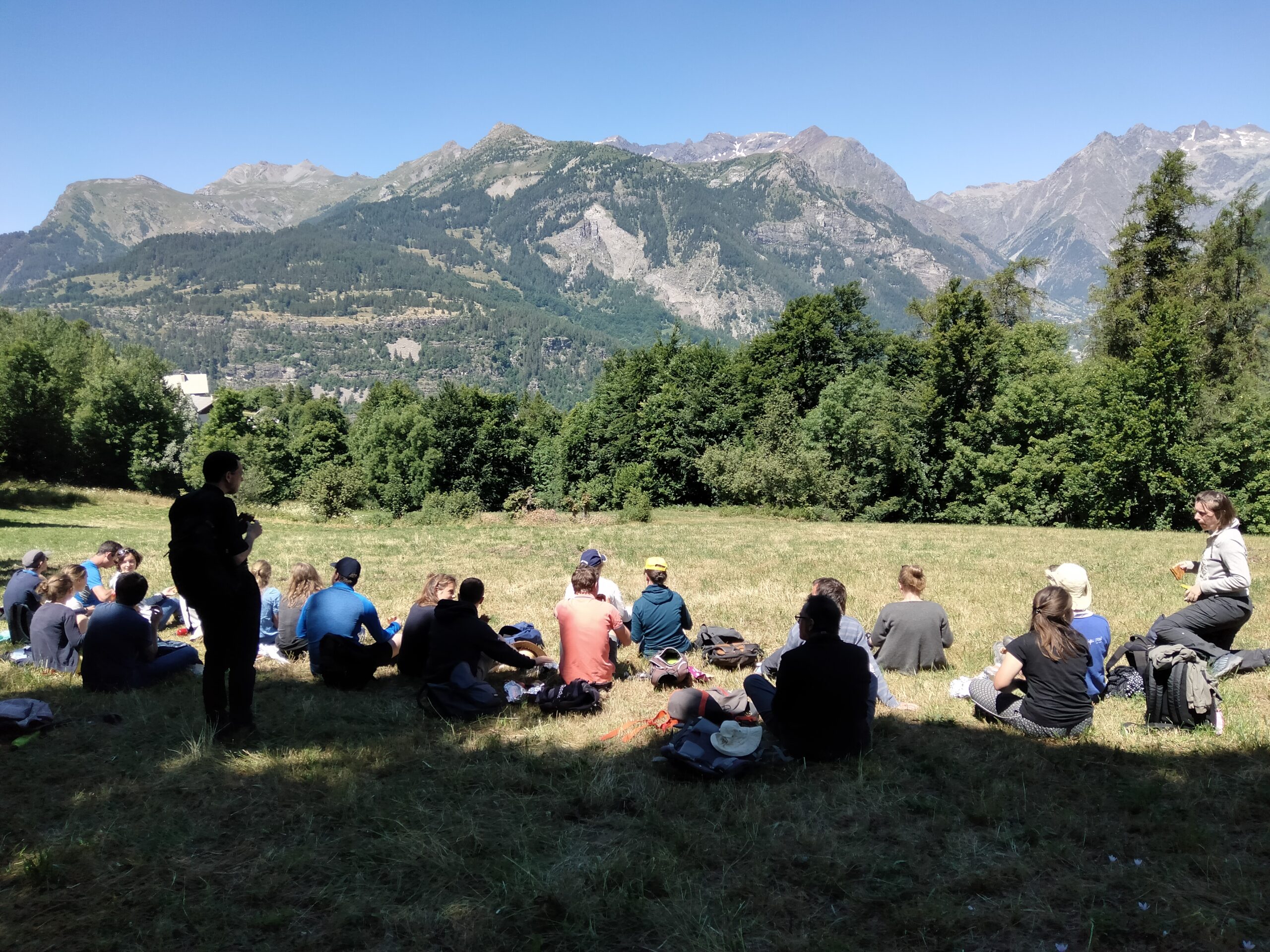 Camp d'été avec NDV Jeunes !