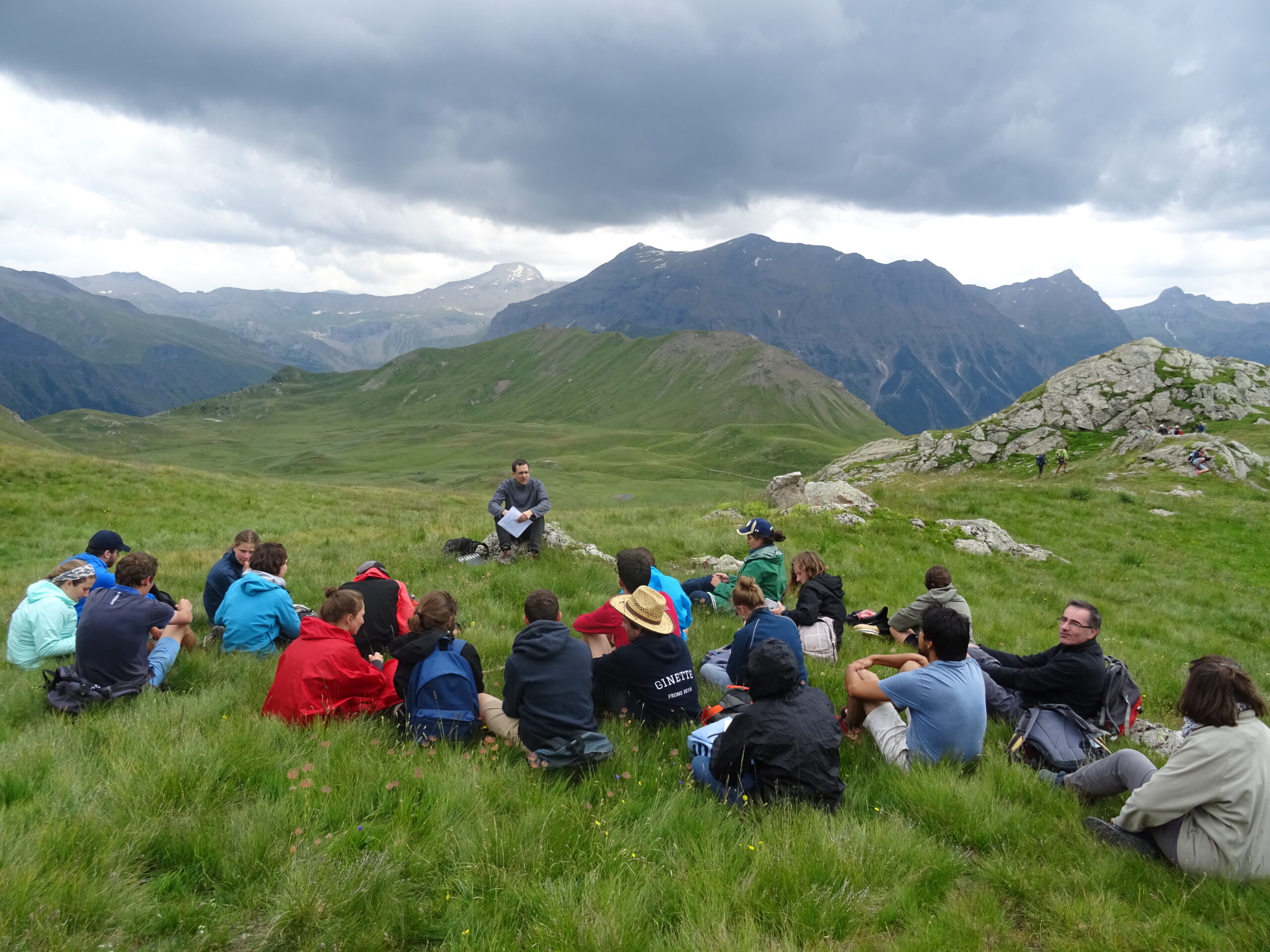 Camp d'été avec NDV Jeunes !