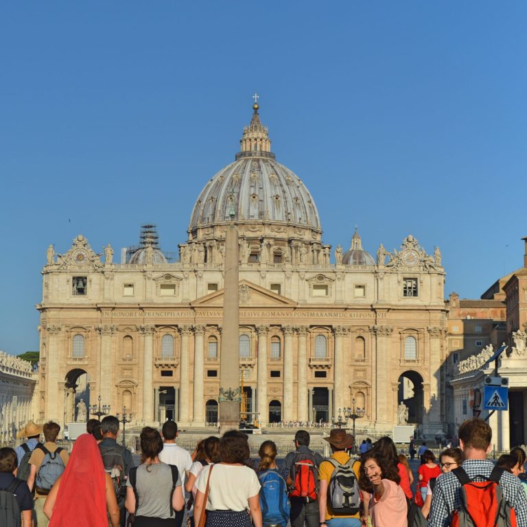 Rome, Place Saint-Pierre